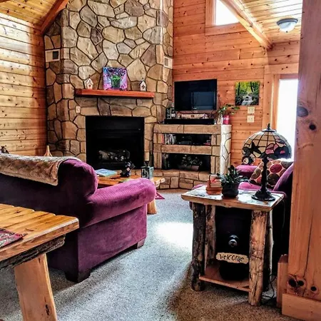 Romantic, Honeymoon Cabin In The Smokies! Gatlinburg Exterior photo