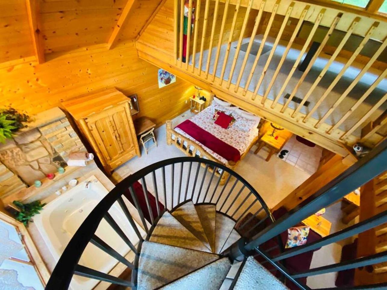 Romantic, Honeymoon In The Smokies! Hébergement de vacances *